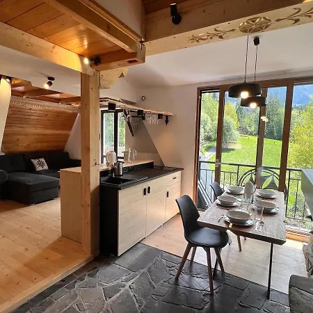Lägenhet Tatrydom Loft Z Kominkiem *