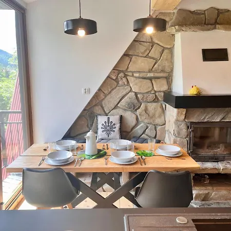 Apartment Tatrydom Apartament Loft Z Kominkiem