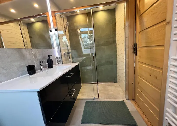 Apartament Tatrydom Loft Z Kominkiem Zakopane